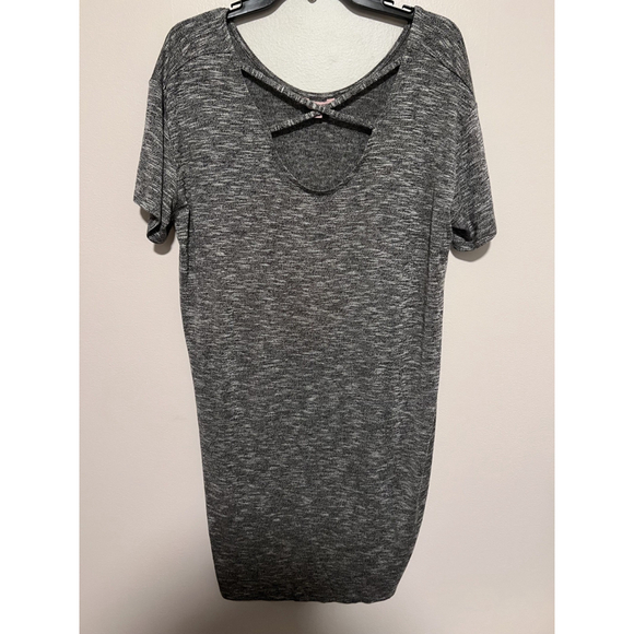 Juicy Couture Dresses & Skirts - Juicy Couture Dress Women’s XL Short Sleeve Criss Cross Y2K Sweater